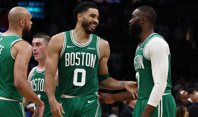 星空体育中国-尼克·杨：塔图姆复出根本不影响布朗的出手 是怀特&amp;普理查德少投