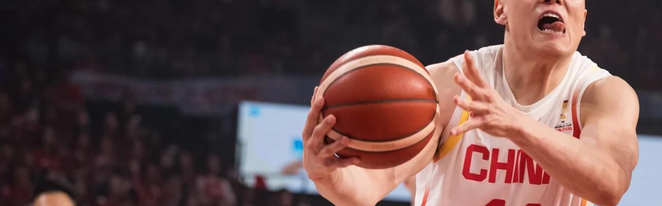 星空体育官方下载-砍9分11篮板！中国男篮1米98奇兵正负值+21：郭士强用对他