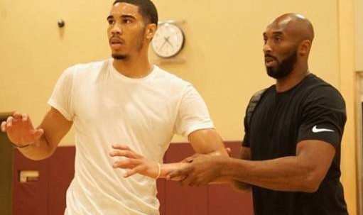 星空体育APP-塔图姆：科比去世后有人试图诋毁他的职业生涯 这种行为是懦弱的