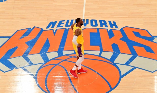 星空体育官网-2月2日尼克斯vs湖人票价飙升！平均912刀创科比16年谢幕战后纪录